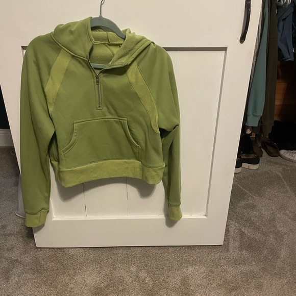 New sweatshirt - Picture 1 of 2